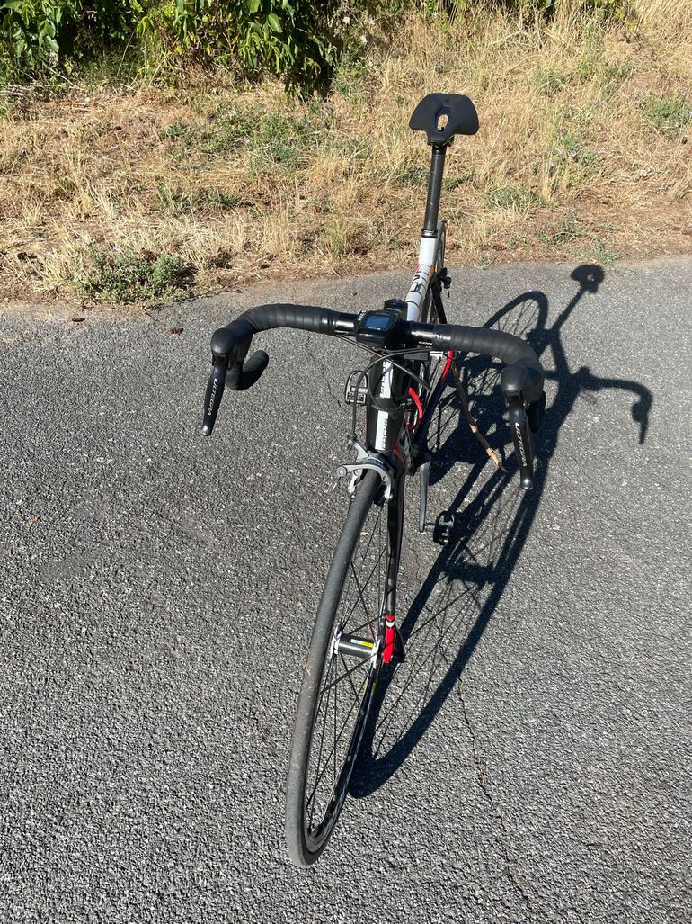 Used Focus Cayo Shimano Ultegra Di2 2017 Road & Gravel, Red — image 5 of 5