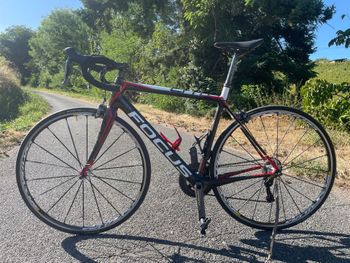 Used Focus Cayo Shimano Ultegra Di2 2017 Road & Gravel, Red — image 2 of 5