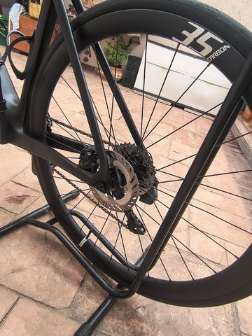 Used Whistle Custom Shimano 105 Di2 2026 Road & Gravel, Black — image 8 of 11