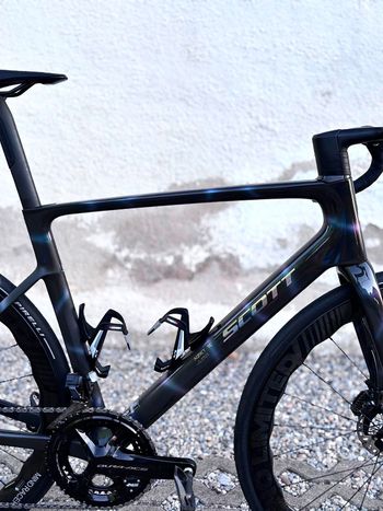Tweedehands Scott Addict Rc 10 2025 2025 Road & Gravel