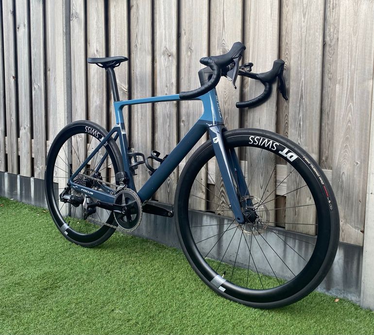 Brugt Focus IZALCO MAX 9.7 2024 2024 Road & Gravel — billede 9 af 9