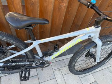 Used Orbea MX 24 TEAM DISC 2024 2024 Youth, Light Gray — image 5 of 5