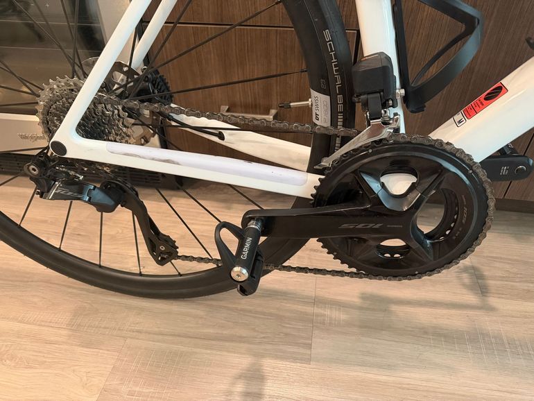 Used Canyon Ultimate CF 7 Di2 2027 2027 Road & Gravel, White — image 3 of 6