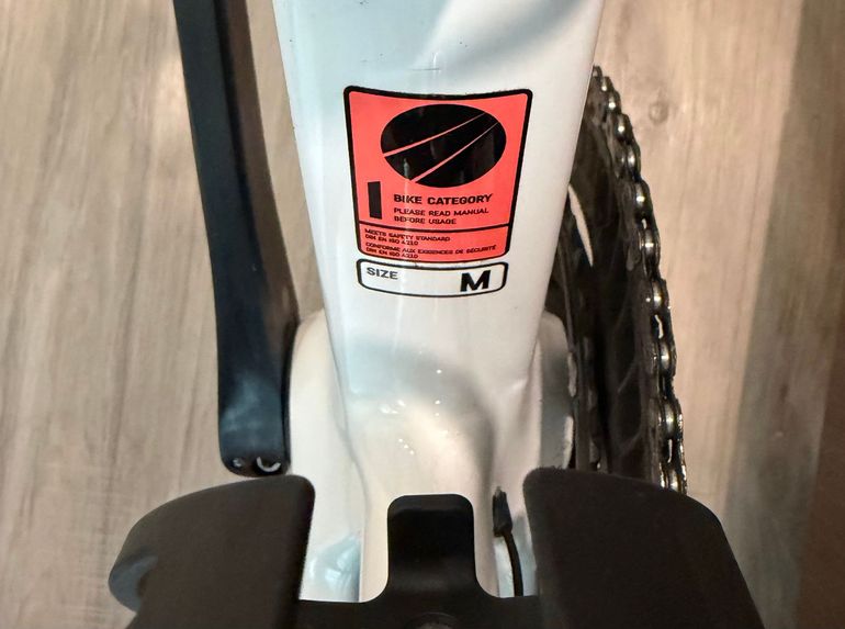 Used Canyon Ultimate CF 7 Di2 2027 2027 Road & Gravel, White — image 6 of 6