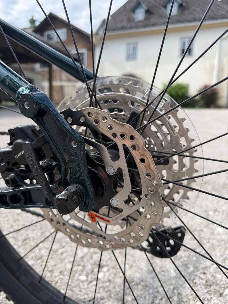 Used Kona Cinder cone Shimano Deore 2022 Mountainbike, Green — image 11 of 12