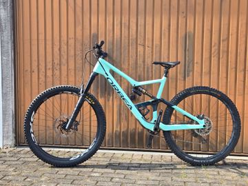Tweedehands Orbea OCCAM M30 LT 2022 2022 Mountainbike — afbeelding 2 van 12