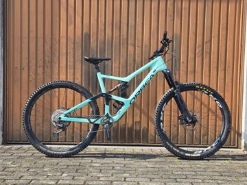 Tweedehands Orbea OCCAM M30 LT 2022 2022 Mountainbike — afbeelding 1 van 12