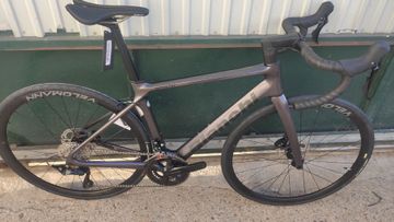 Bianchi Infinito 105 2024 2024 Road & Gravel usato, Nero — immagine 2 di 6