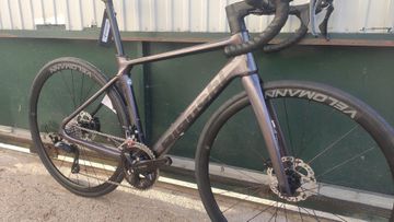 Bianchi Infinito 105 2024 2024 Road & Gravel usato, Nero — immagine 4 di 6