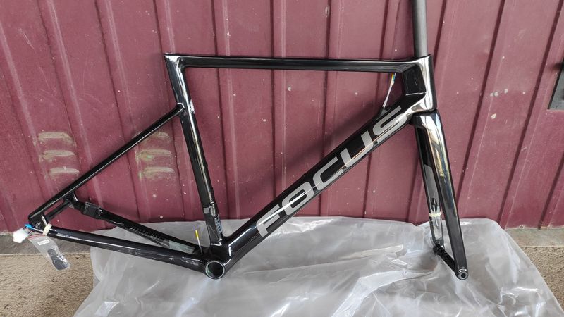 Focus IZALCO MAX 8.8 2021 Frameset 2021 Road & Gravel d'occasion