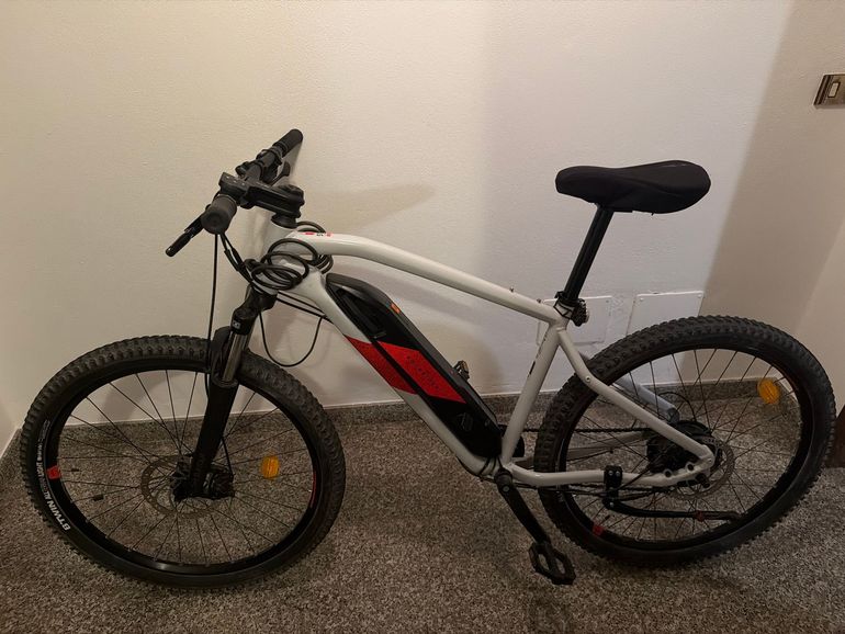 Used ROCKRIDER E-st Other 2024 Mountainbike, White — image 3 of 3