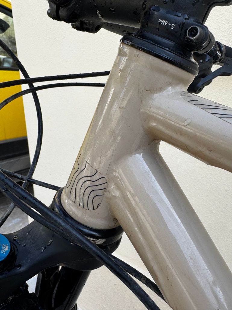 Used Fairlight Cycles Holt Frameset 2022 Mountainbike, Orange — image 9 of 11