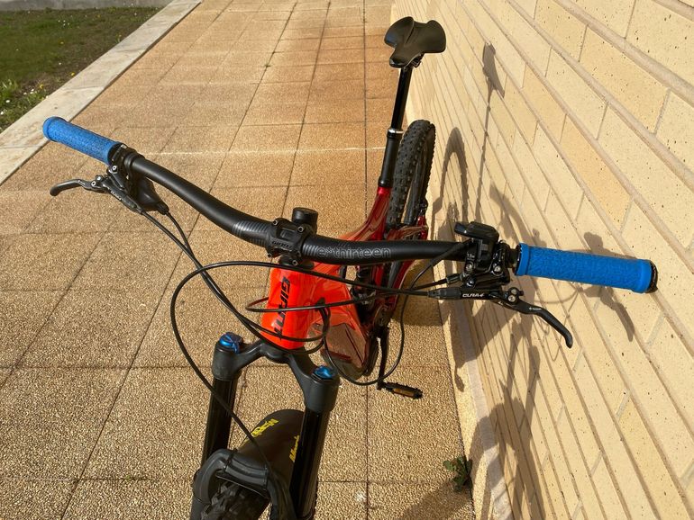Giant Reign E+ 1 Pro 2020 2020 Mountainbike d'occasion — image 6 sur 6