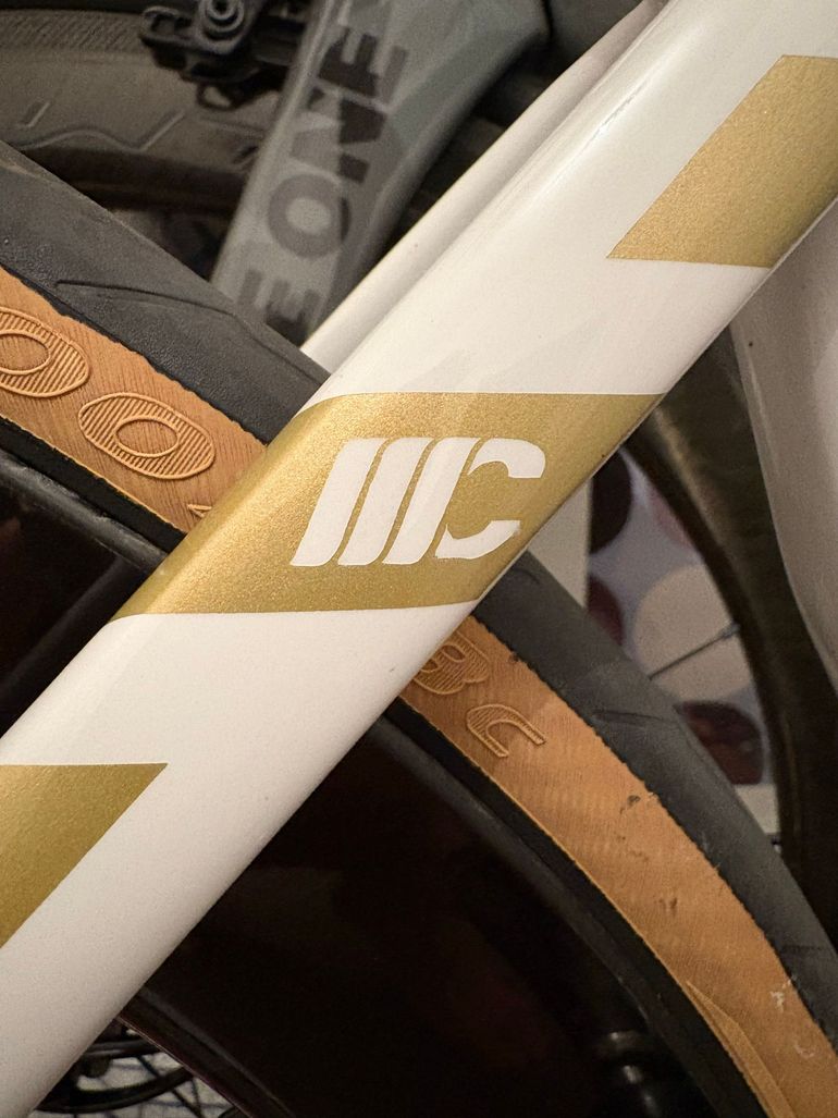 Used Specialized Tarmac Frameset 2024 Road & Gravel, White — image 8 of 8