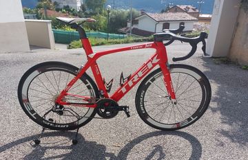 Gebrauchtes Trek Madone Shimano Dura Ace Di2 2018 Road & Gravel, Rot — Bild 1 von 11