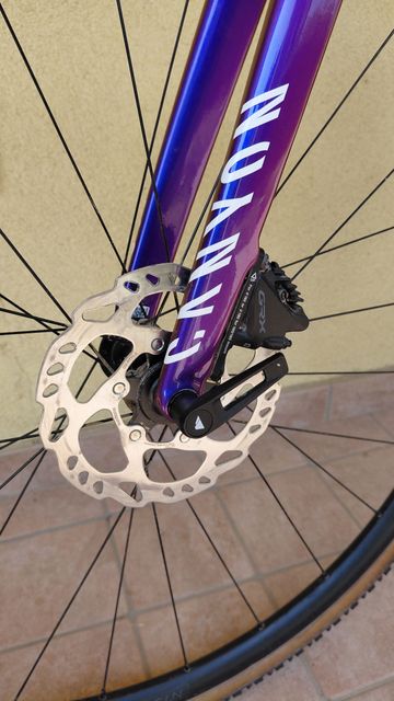 Canyon Inflite CF SL 5 2025 2025 Road & Gravel usato, Viola — immagine 2 di 6
