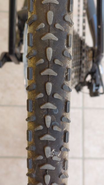 Canyon Inflite CF SL 5 2025 2025 Road & Gravel usato, Viola — immagine 5 di 6