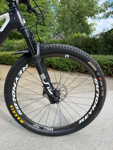Gebrauchtes Canyon CF SL 8.0 2020 Mountainbike, Schwarz — Bild 5 von 16