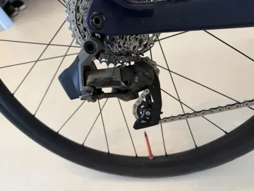 Gebrauchtes Scott Addict eRIDE 20 2022 2022 Road & Gravel, Blau — Bild 8 von 27