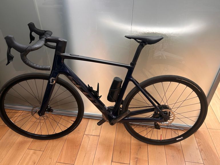 Gebrauchtes Scott Addict eRIDE 20 2022 2022 Road & Gravel, Blau — Bild 15 von 27