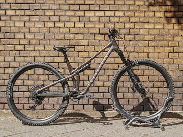 Brugt Commencal T.E.M.P.O. RIDE 2023 2023 Mountainbike — billede 9 af 18