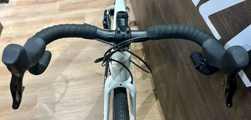 Gebrauchtes Specialized Creo 2 Expert 2024 2024 Road & Gravel, Weiß — Bild 7 von 8