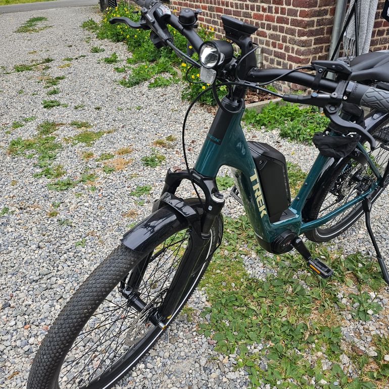 Trek Allant+ 6 Lowstep 2024 2024 Urban usato, Verde — immagine 8 di 9