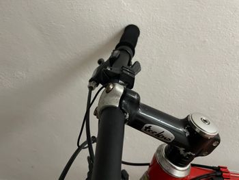 Použité SHOCKBLAZE Custom Shimano Deore 2002 Mountainbike — obrázek 17 z 21