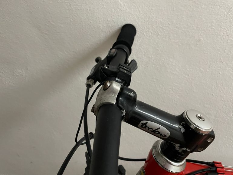 Použité SHOCKBLAZE Custom Shimano Deore 2002 Mountainbike — obrázek 17 z 21