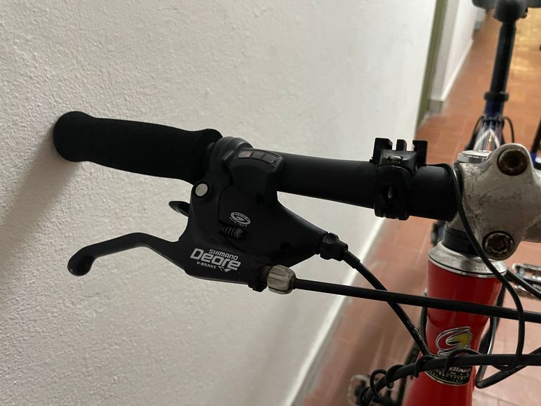 Použité SHOCKBLAZE Custom Shimano Deore 2002 Mountainbike — obrázek 15 z 21