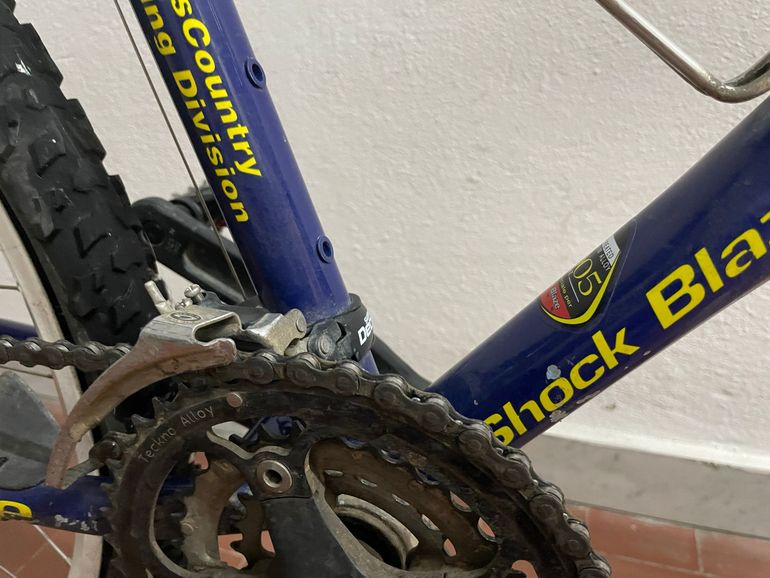 Použité SHOCKBLAZE Custom Shimano Deore 2002 Mountainbike — obrázek 4 z 21