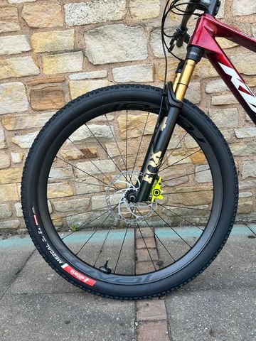 Gebrauchtes KTM SCARP EXONIC 2026 2026 Mountainbike, Rot, 29 — Bild 3 von 10