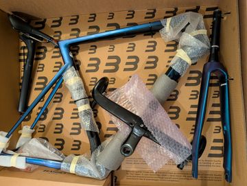 Used Basso Diamante SV Disc Frameset 2021 Frameset 2021 Road & Gravel, Purple — image 1 of 8