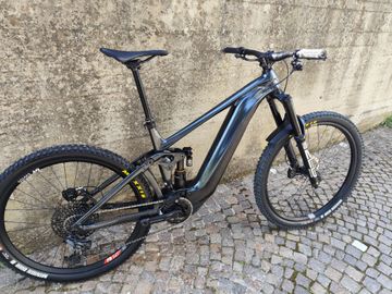 Brugt Giant Reign E+ 2, 2022 2022 MTB