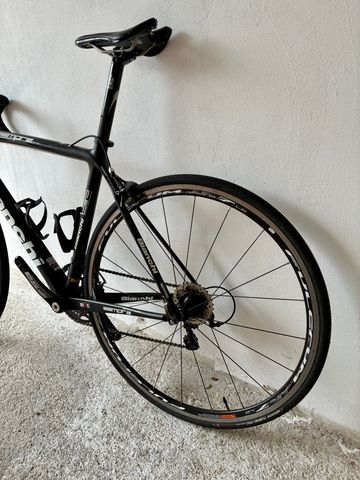 Brugt Bianchi Sempre Pro Ultegra 2014 2014 Road & Gravel — billede 10 af 13