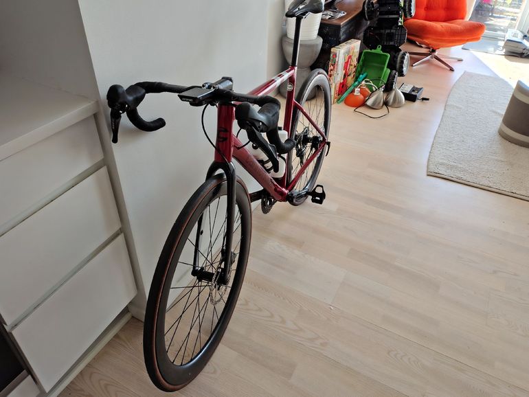 Used Cannondale Caad Shimano 105 2021 Road & Gravel, Red — image 3 of 4