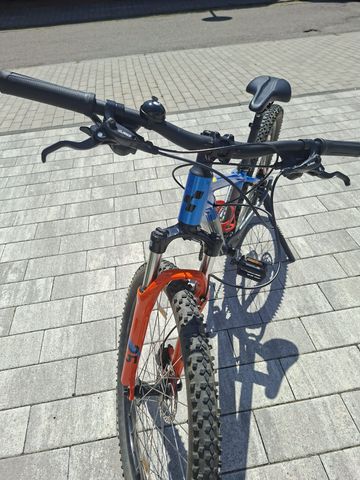 Used CUBE ACID 260 2024 Mountainbike, Blue — image 2 of 7