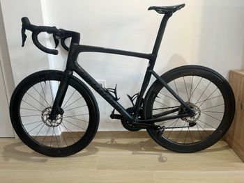 Použité Specialized Tarmac Shimano 105 2025 Road & Gravel