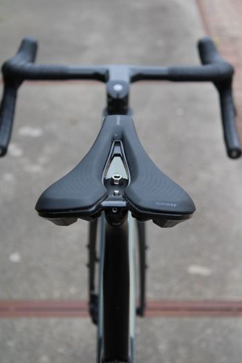 Brugt Giant Revolt Advanced Pro 0 2026 2026 Road & Gravel — billede 19 af 39