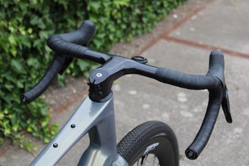 Gebrauchtes Giant Revolt Advanced Pro 0 2026 2026 Road & Gravel, Hellgrau — Bild 15 von 39