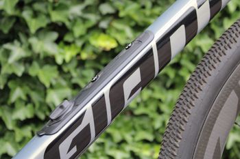 Brugt Giant Revolt Advanced Pro 0 2026 2026 Road & Gravel — billede 8 af 39