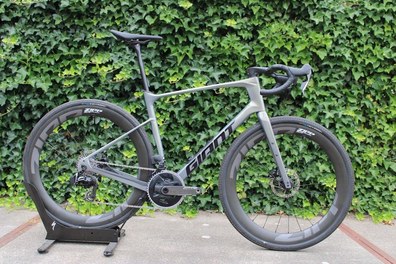 Used Giant Revolt Advanced Pro 0 2026 2026 Road & Gravel