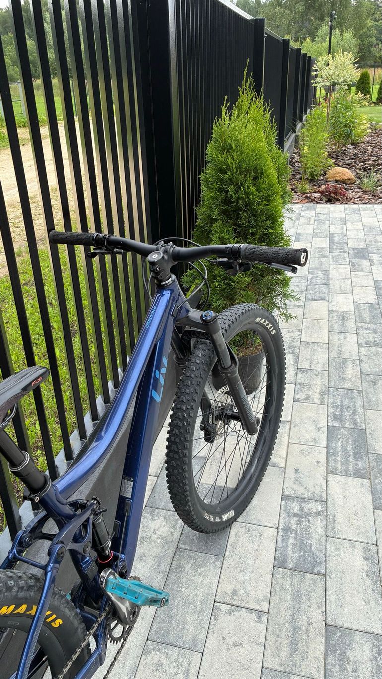 Live Custom SRAM Rival eTap AXS 2019 Mountainbike de segunda mano, Azul — imagen 4 de 5
