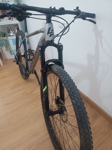 Used Lapierre Prorace 3.9 2022 2022 Mountainbike, Light Gray — image 4 of 4