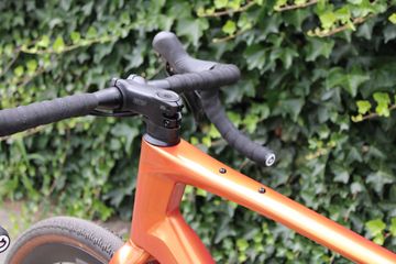 Used Giant Revolt Advanced 2 2025 2025 Road & Gravel, Orange — image 13 of 36