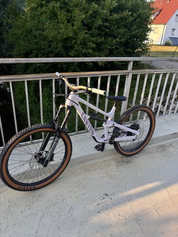 Brugt Canyon Torque Park AL 6 2024 2024 Mountainbike — billede 2 af 4