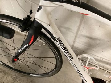 Used Lapierre 300 Compact 2016 Road & Gravel, White — image 4 of 7