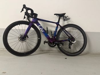 Käytetty Liv EnviLiv Advanced Pro AXS 2023 2023 Road & Gravel