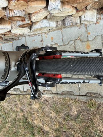 Gebrauchtes Bianchi Oltre Campagnolo Super Record 2015 Road & Gravel, Schwarz — Bild 4 von 13
