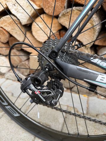 Gebrauchtes Bianchi Oltre Campagnolo Super Record 2015 Road & Gravel, Schwarz — Bild 3 von 13
